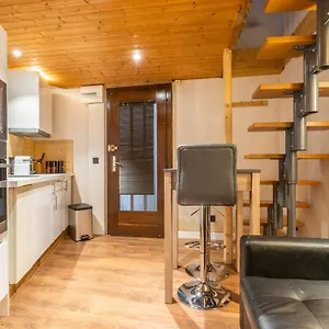 https://le-duplex-du-lac.hotels-rhonealpes.com