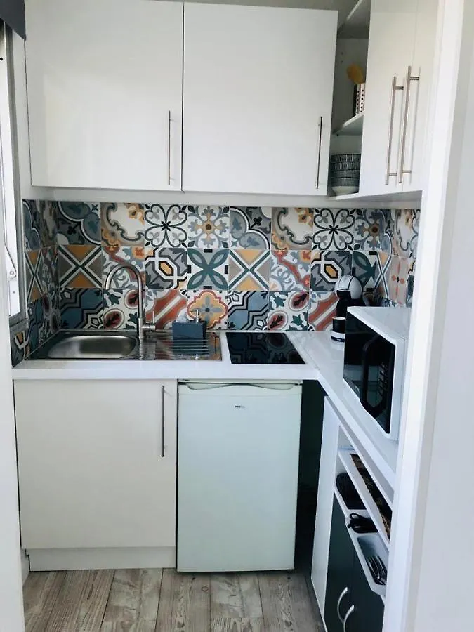 Appartement Charmant studio avec terrasse vue mer à 50 m Sainte-Maxime
